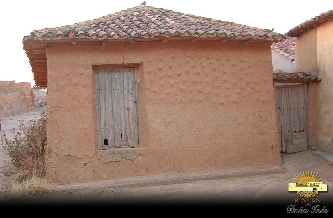 Hotel Rincón de Doña Inés Villanueva de la Condesa Esterno foto